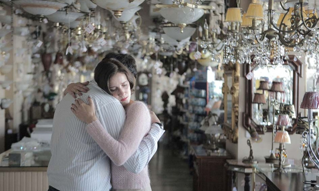 Alps di Yorgos Lanthimos, film su un insolito modo di elaborare il lutto – Video Alps di Yorgos Lanthimos, film su un insolito modo di elaborare il lutto – Video