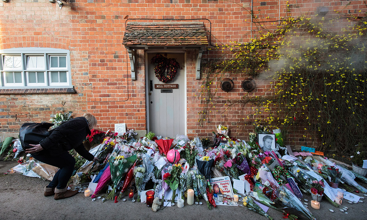 George Michael, l’ultimo tributo dei fan – Foto George Michael, l’ultimo tributo dei fan – Foto