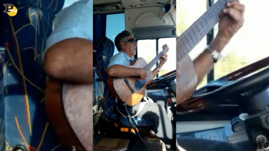 Autista del pullman guida suonando la chitarra | video
