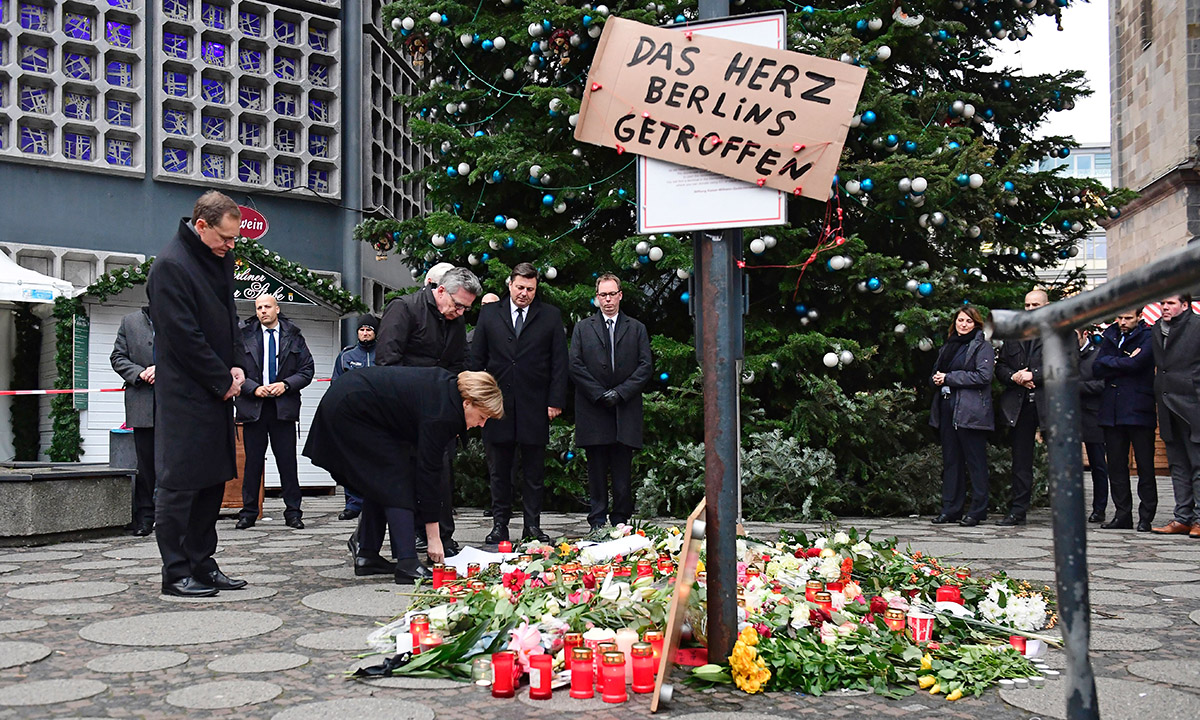 Chi era Anis Amri, l’attentatore di Berlino ucciso a Milano – FOTO e VIDEO Chi era Anis Amri, l’attentatore di Berlino ucciso a Milano – FOTO e VIDEO