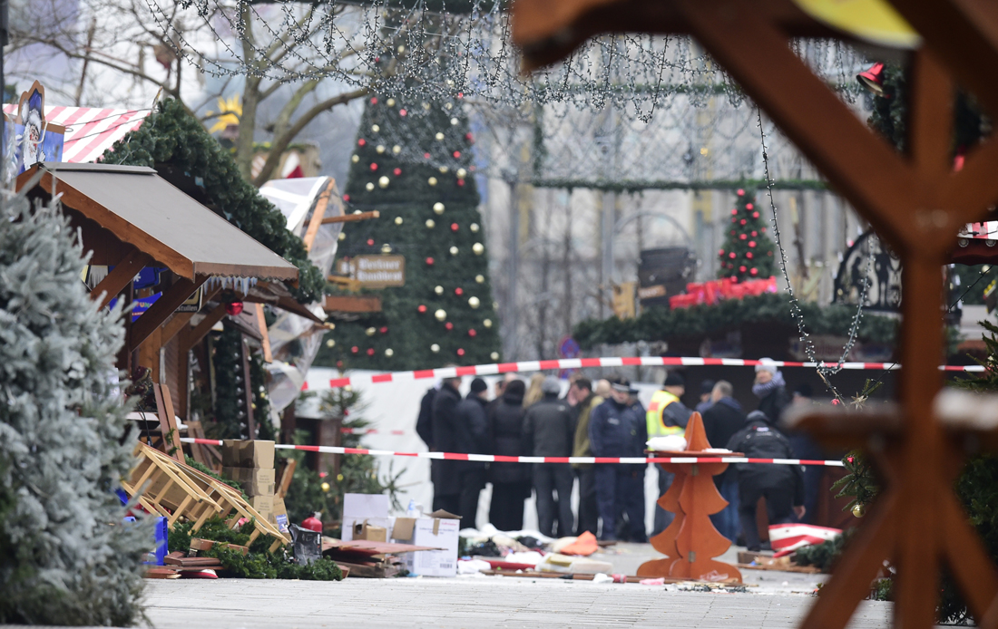 Chi era Anis Amri, l’attentatore di Berlino ucciso a Milano – FOTO e VIDEO Chi era Anis Amri, l’attentatore di Berlino ucciso a Milano – FOTO e VIDEO
