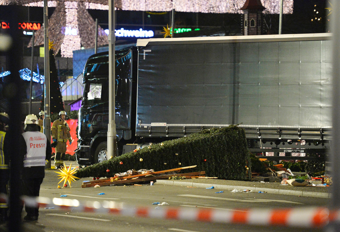 Chi era Anis Amri, l’attentatore di Berlino ucciso a Milano – FOTO e VIDEO Chi era Anis Amri, l’attentatore di Berlino ucciso a Milano – FOTO e VIDEO