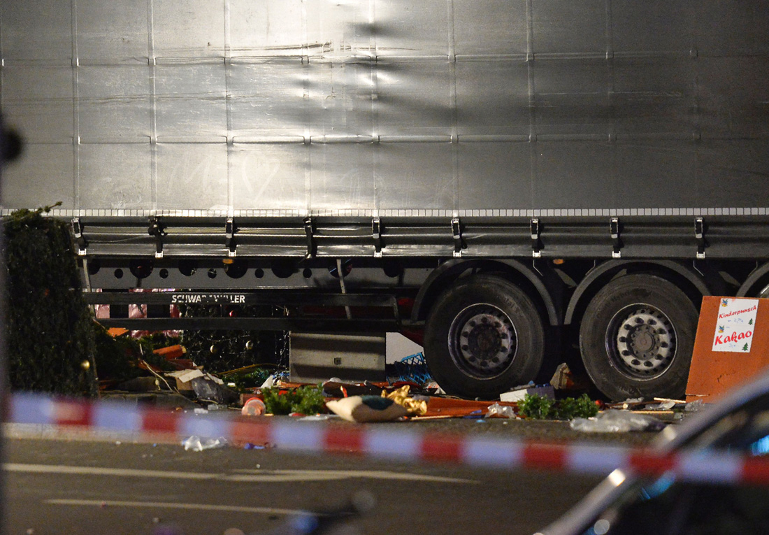 Chi era Anis Amri, l’attentatore di Berlino ucciso a Milano – FOTO e VIDEO Chi era Anis Amri, l’attentatore di Berlino ucciso a Milano – FOTO e VIDEO