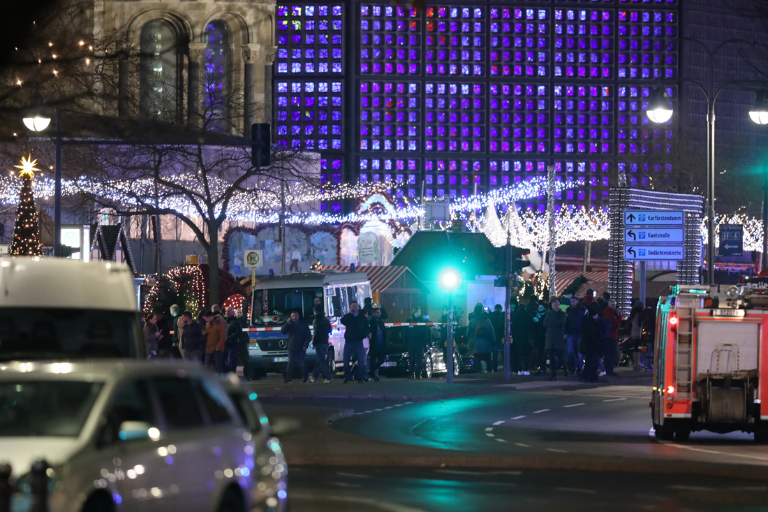 Chi era Anis Amri, l’attentatore di Berlino ucciso a Milano – FOTO e VIDEO Chi era Anis Amri, l’attentatore di Berlino ucciso a Milano – FOTO e VIDEO