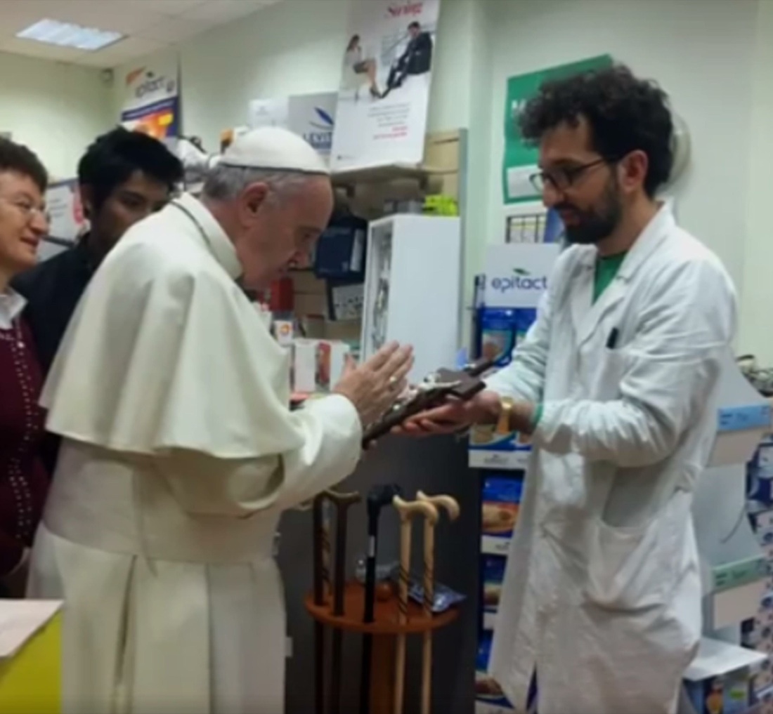 La telefonata di Papa Francesco a UnoMattina – VIDEO