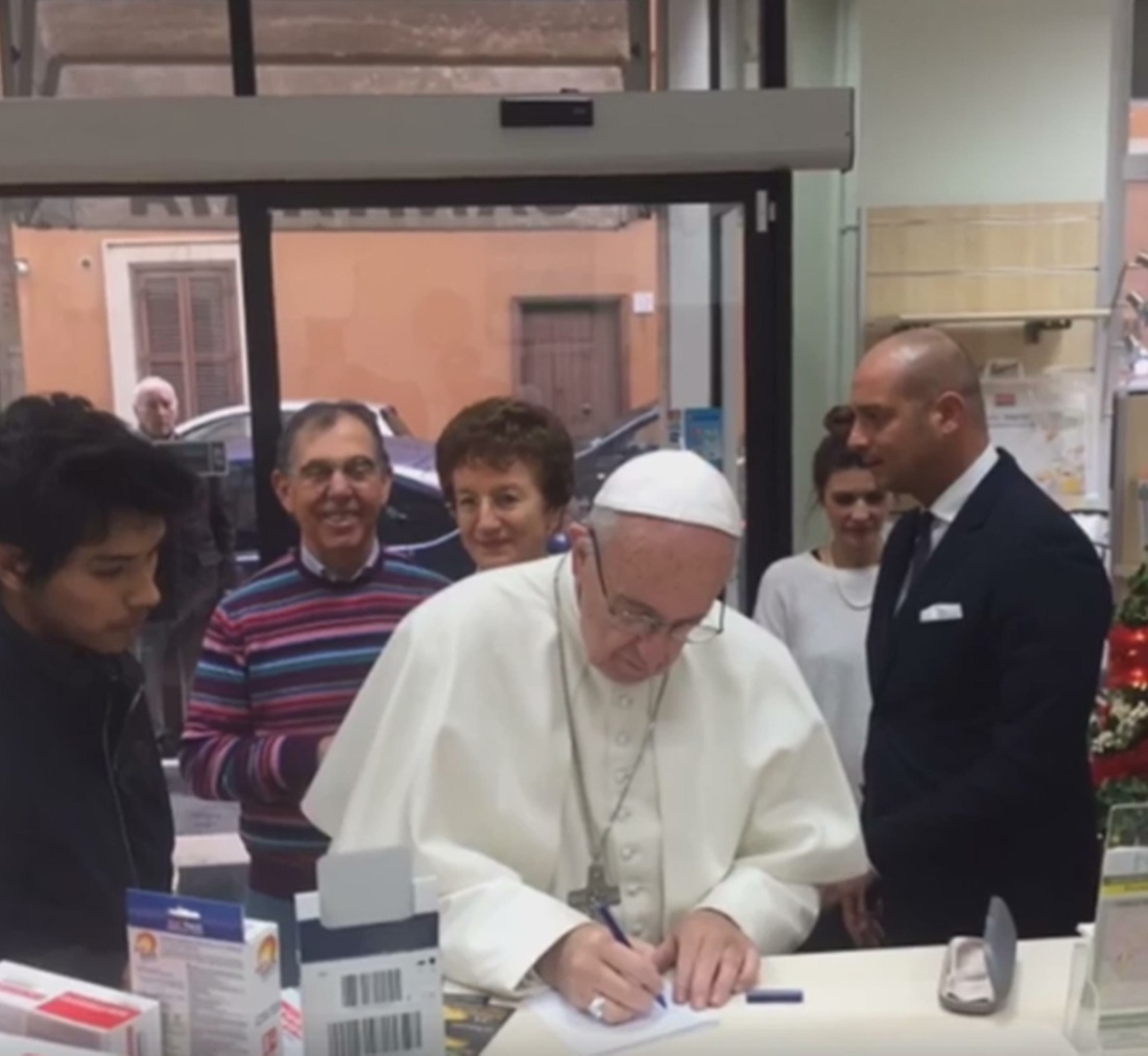 La telefonata di Papa Francesco a UnoMattina – VIDEO