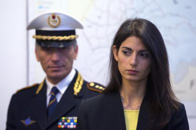 Comune di Roma: dura delibera dell’Anac sul caso Marra e sul ruolo della Raggi