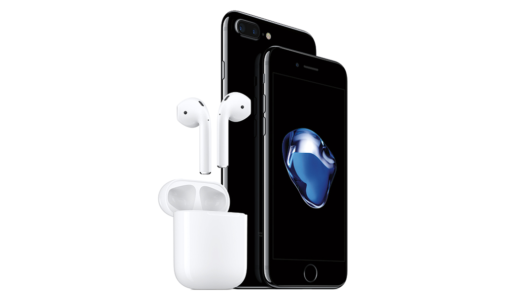 AirPods: 3 motivi per comprare le cuffie senza fili di Apple (e tre per non farlo) AirPods: 3 motivi per comprare le cuffie senza fili di Apple (e tre per non farlo)