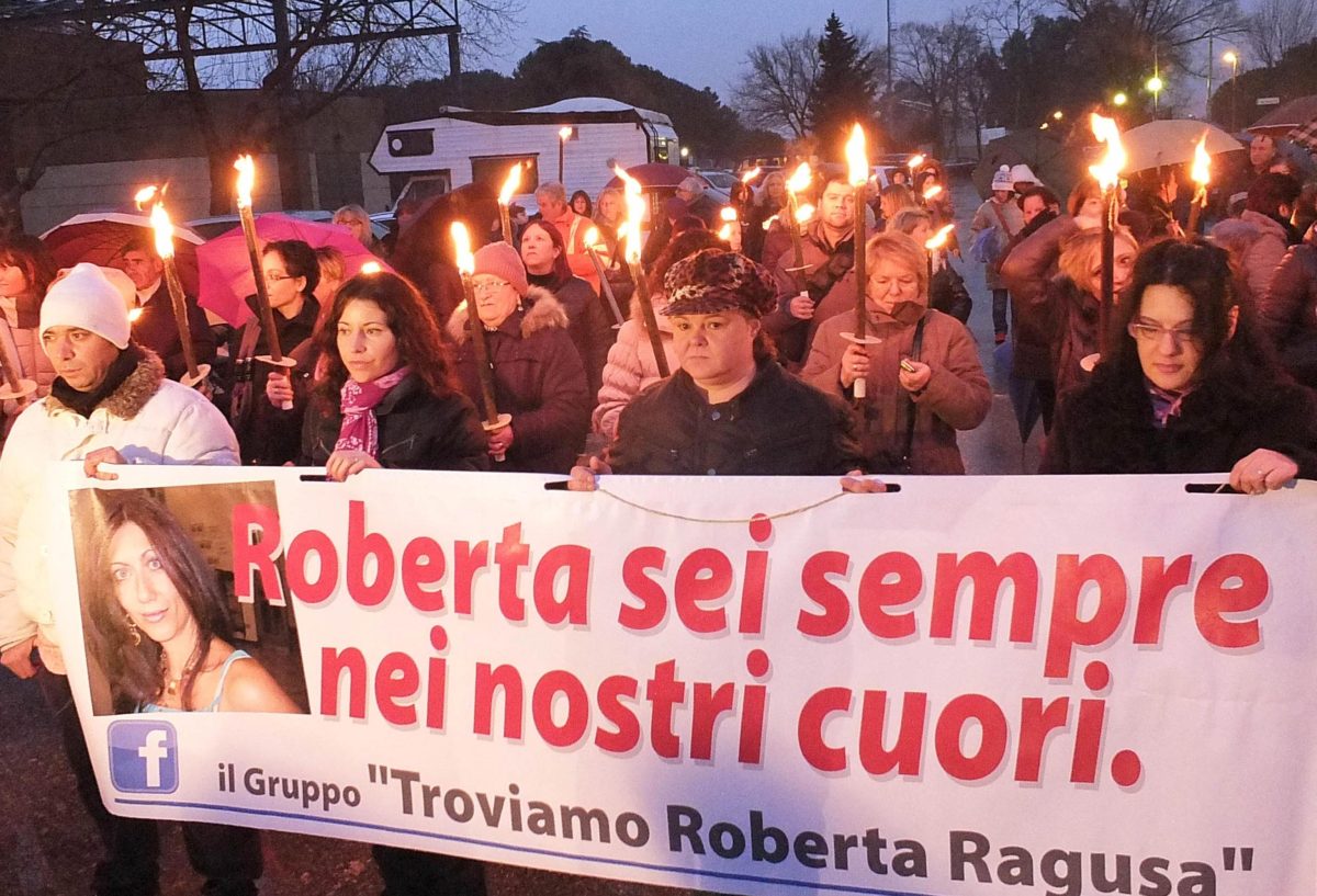 Processo Ragusa, condannato a 20 anni il marito Antonio Logli Processo Ragusa, condannato a 20 anni il marito Antonio Logli
