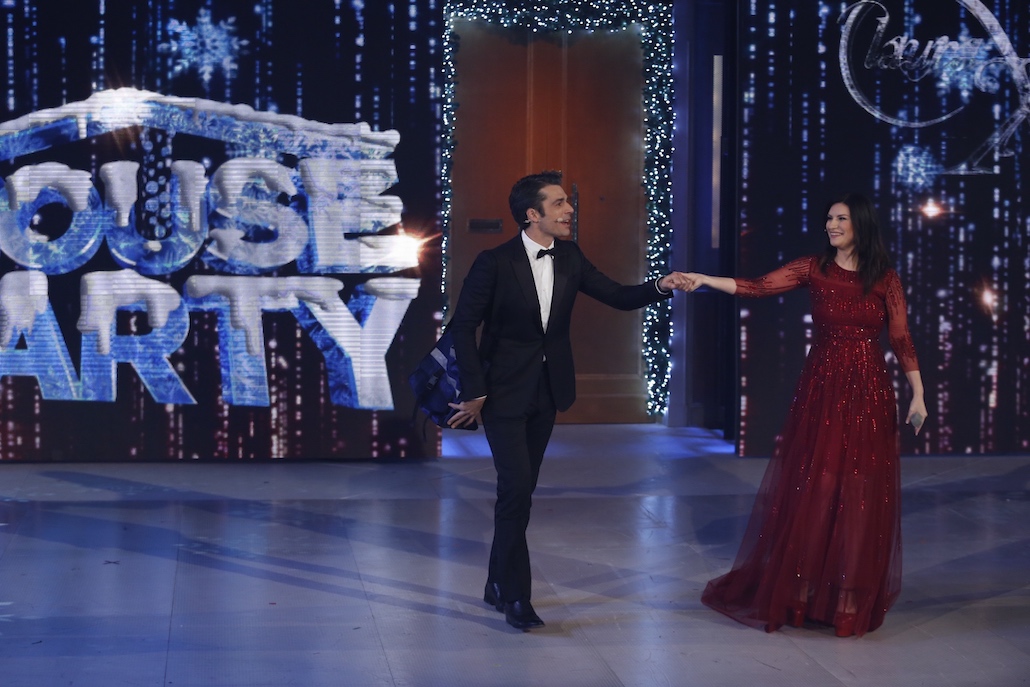 House Party: Laura Pausini e Gerry Scotti mattatori della terza puntata House Party: Laura Pausini e Gerry Scotti mattatori della terza puntata