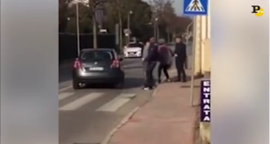 Rissa tra rom e senegalesi a Treviso: il VIDEO