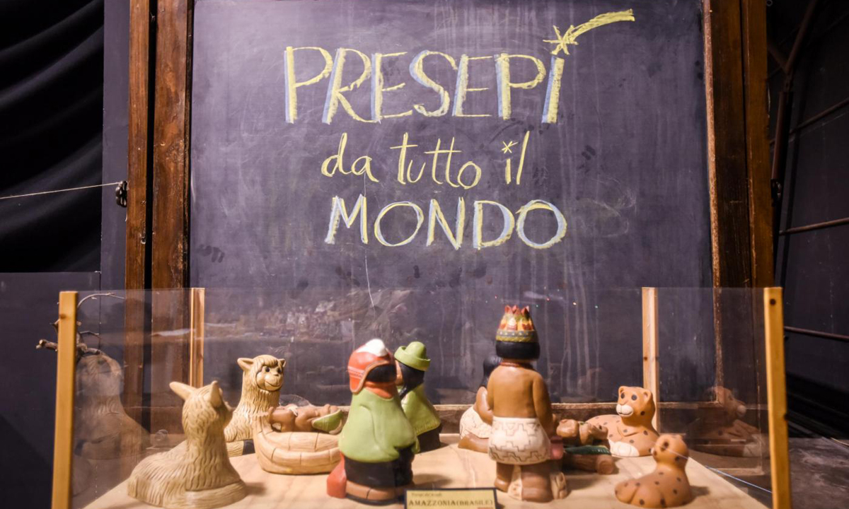 Presepi dal mondo in mostra a Milano – Foto Presepi dal mondo in mostra a Milano – Foto