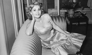 È morta l’attrice Zsa Zsa Gabor, leggenda di Hollywood – Foto