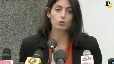 Raggi su Marra: “Abbiamo sbagliato. Chiedo scusa ai romani e a Grillo”