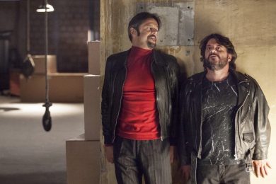 Natale a Londra, Dio salvi la Regina (e i suoi cani) – La recensione