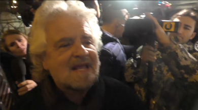 Grillo ai giornalisti: “voglio parlare con i vostri genitori” | video