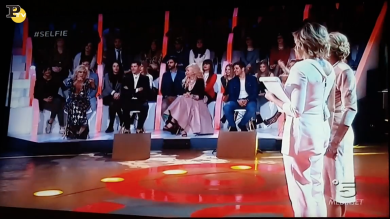 Tina Cipollari contro Gemma Galgani: volano insulti e parolacce a “Selfie”