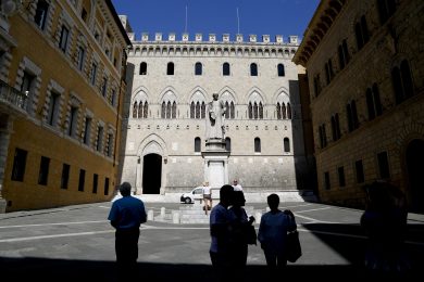 Mps: come può raggiungere i 5 miliardi di aumento di capitale