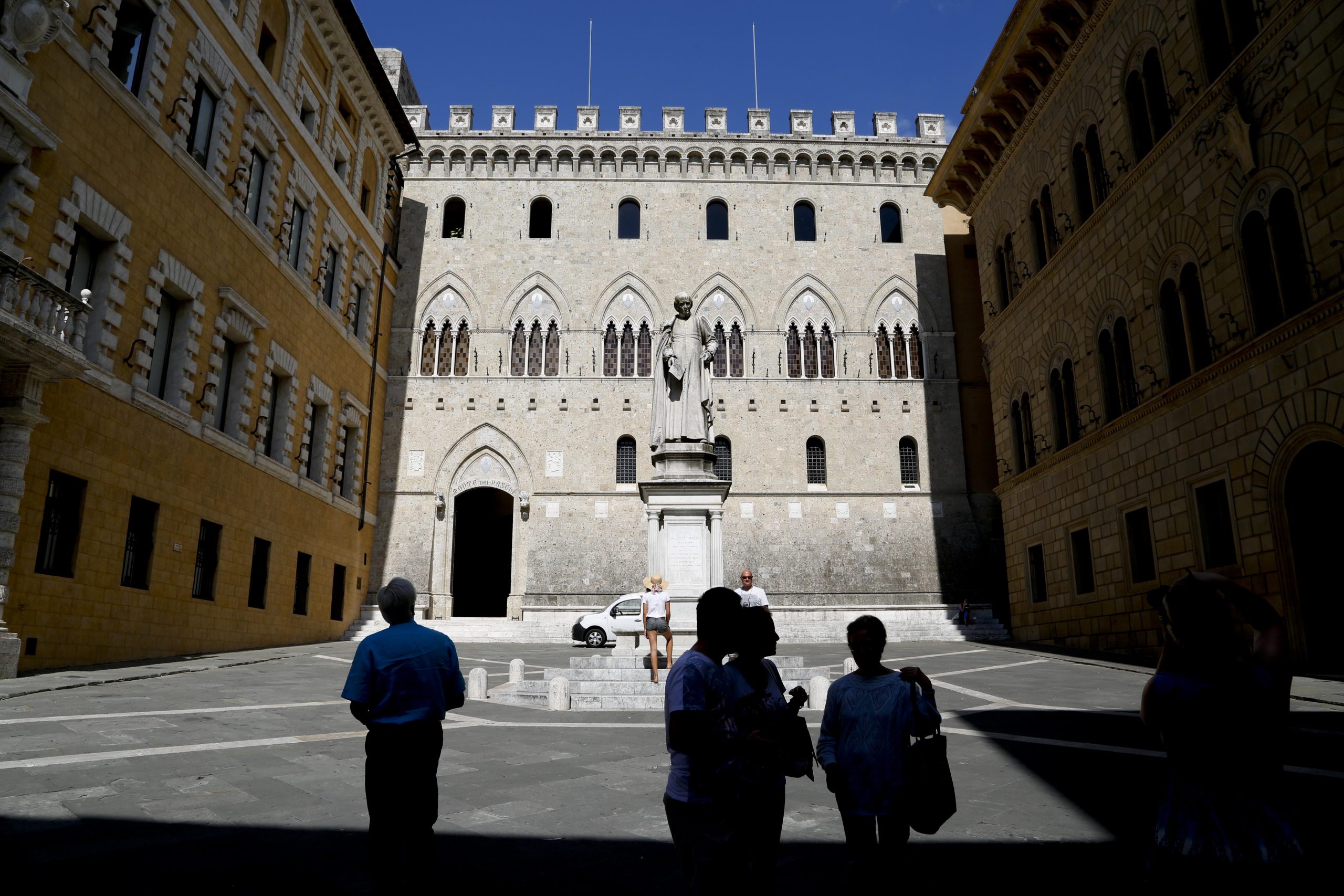 Mps: come può raggiungere i 5 miliardi di aumento di capitale