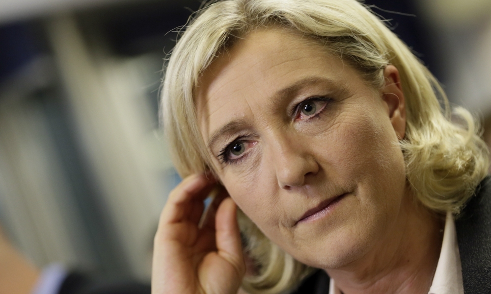 Marine Le Pen: diritti negati ai figli degli immigrati