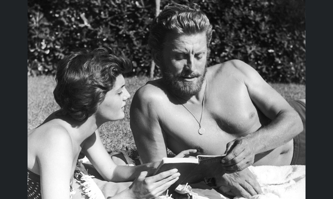 Kirk Douglas, compie 100 anni lo Spartacus icona di Hollywood – Foto Kirk Douglas, compie 100 anni lo Spartacus icona di Hollywood – Foto