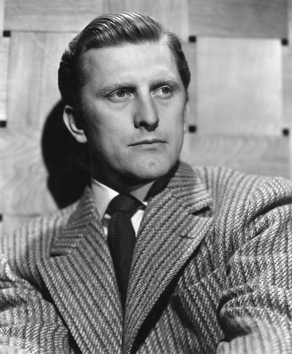 Kirk Douglas, compie 100 anni lo Spartacus icona di Hollywood – Foto Kirk Douglas, compie 100 anni lo Spartacus icona di Hollywood – Foto