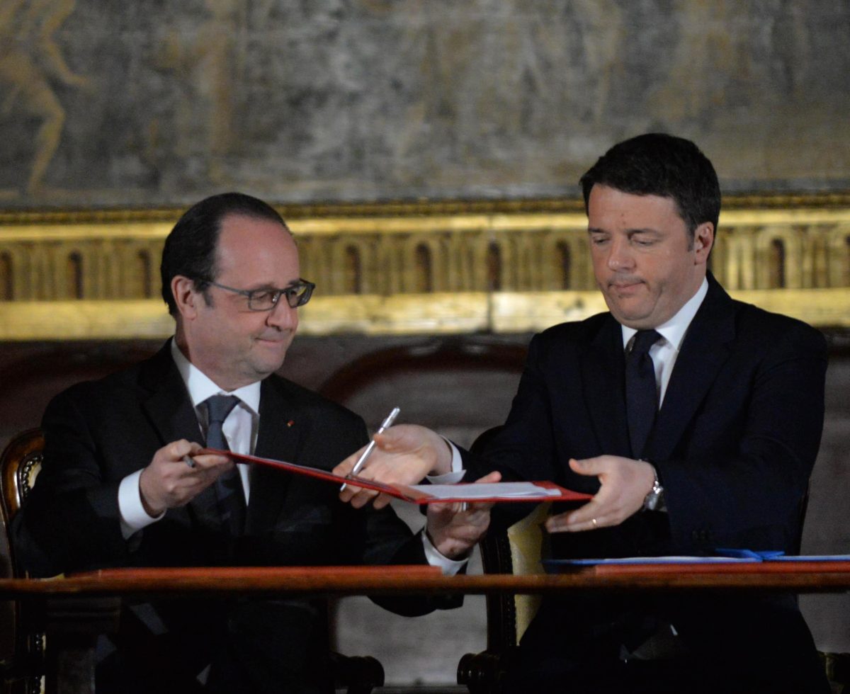 Galleria foto 'La resa di Francois Hollande' - foto 12