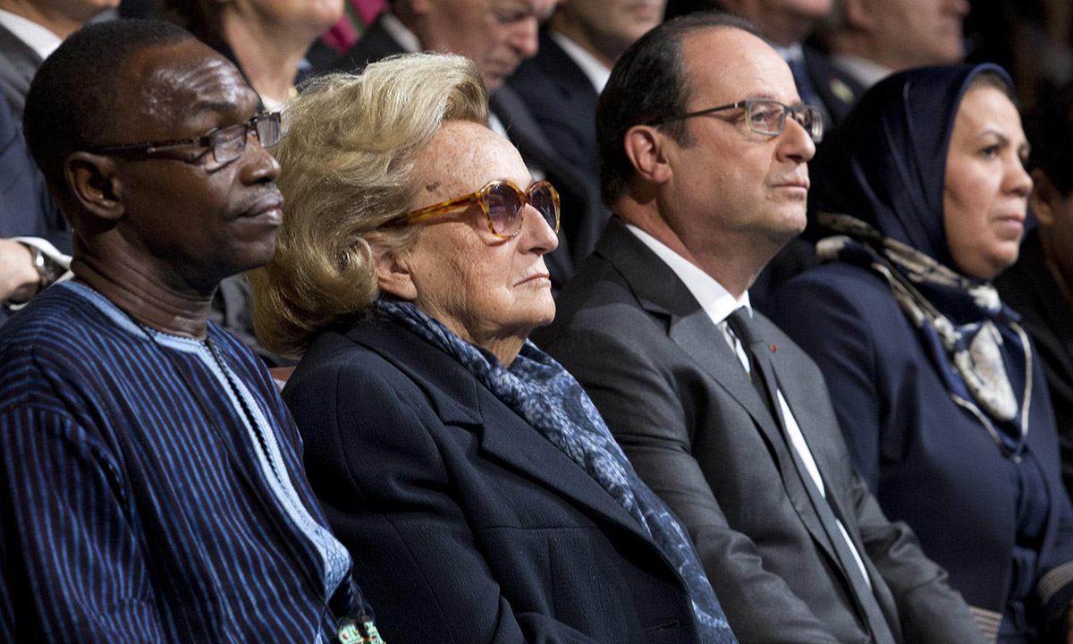 La resa di Francois Hollande