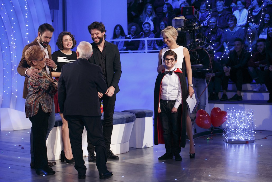 C’è posta per te: la quarta puntata con Emma e gli attori de Il segreto C’è posta per te: la quarta puntata con Emma e gli attori de Il segreto