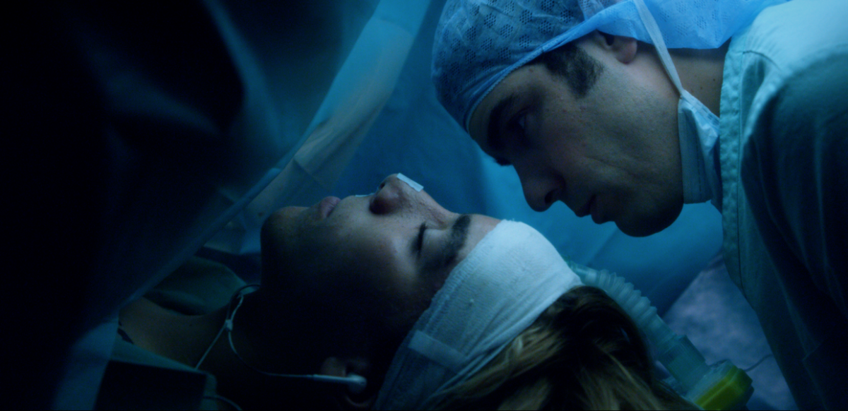 Galleria foto 'Riparare i viventi, va’ dove batte il cuore – La recensione' - foto 6