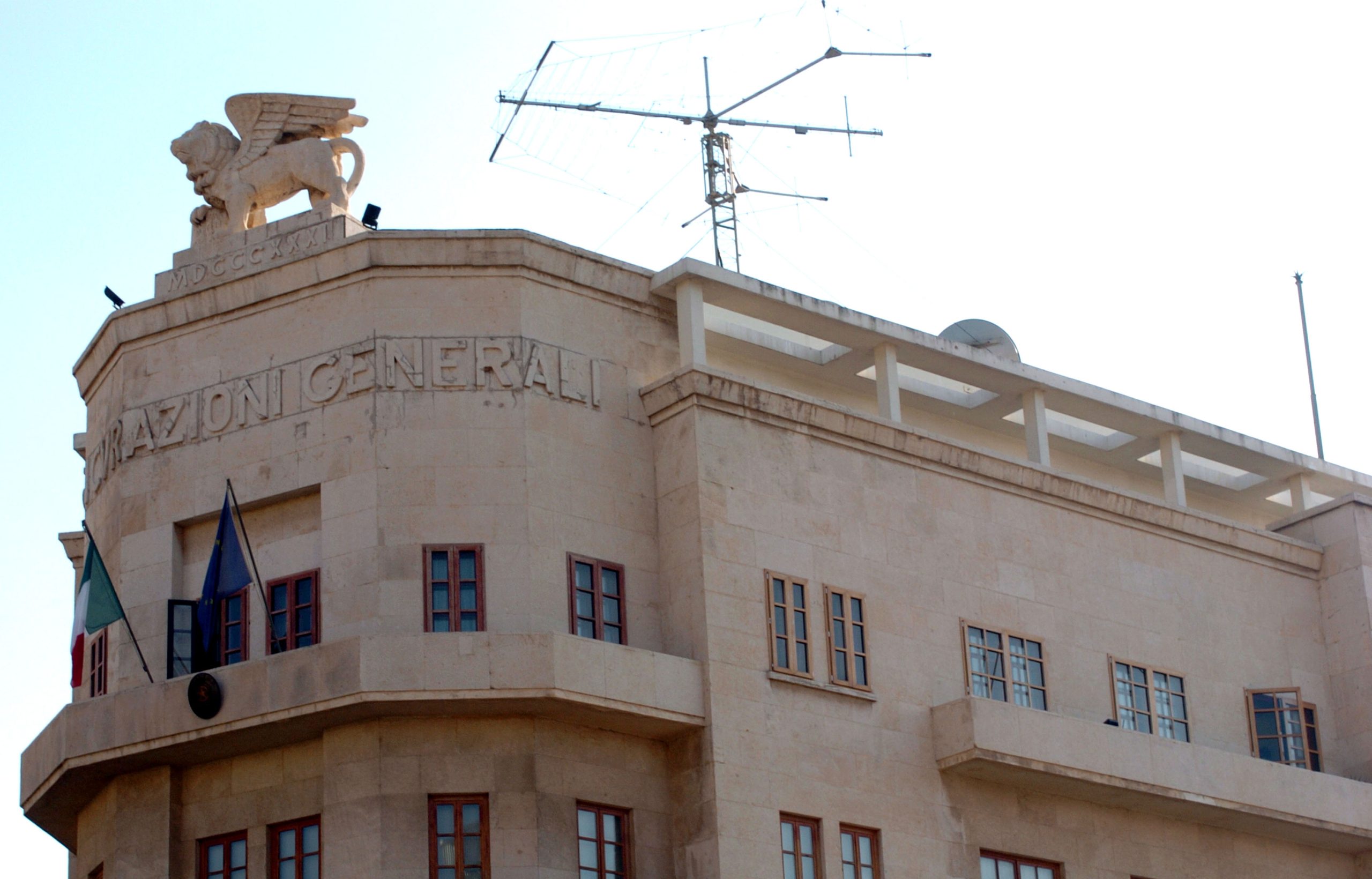 Intesa-Generali: i numeri del colosso bancario-assicurativo Intesa-Generali: i numeri del colosso bancario-assicurativo