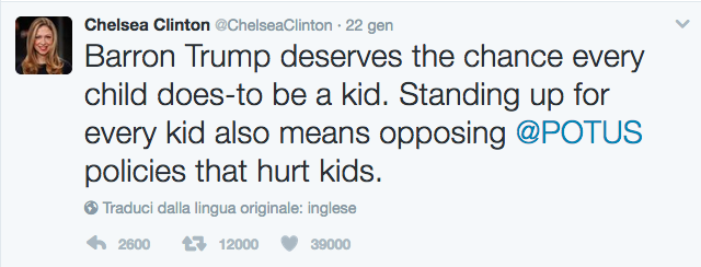 Barron Trump attaccato dai social, lo difende Chelsea Clinton