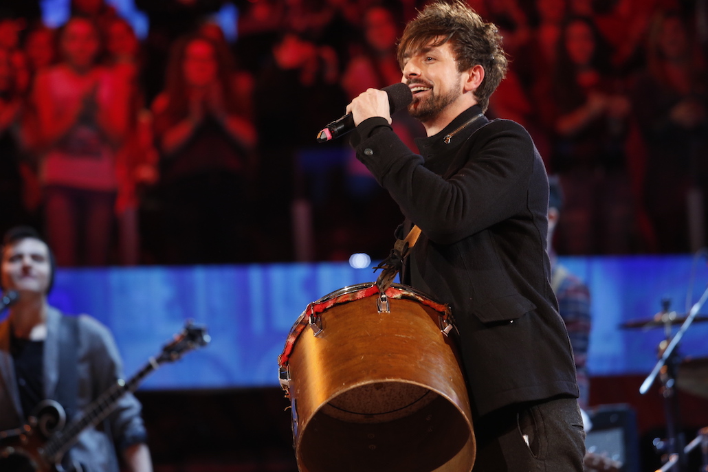 C’è posta posta per te: Belén Rodriguez e Riccardo Scamarcio dalla De Filippi C’è posta posta per te: Belén Rodriguez e Riccardo Scamarcio dalla De Filippi