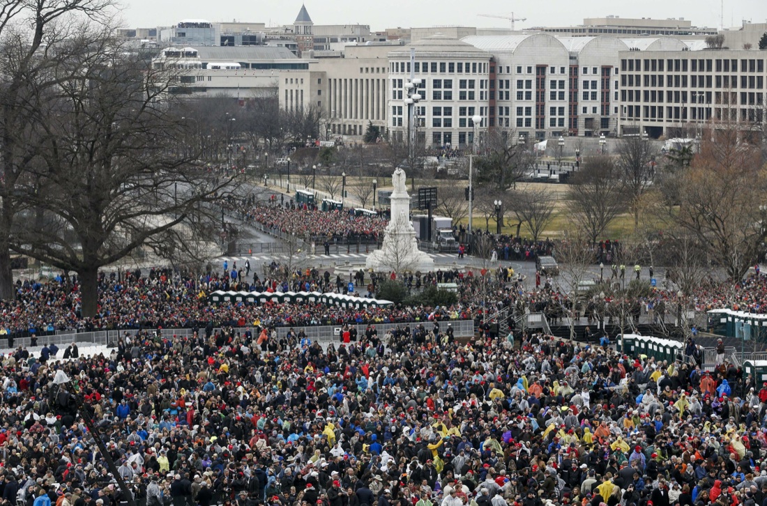 Donald Trump, la cerimonia di insediamento alla Casa Bianca – FOTO e VIDEO