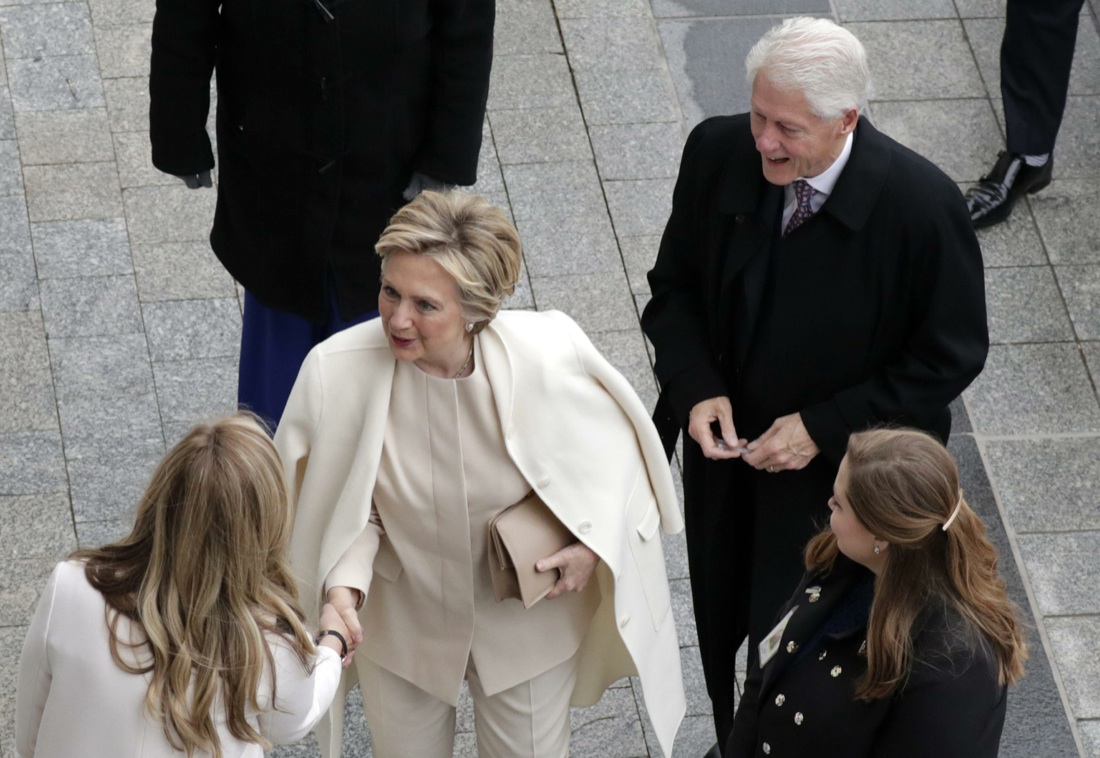 Donald Trump, la cerimonia di insediamento alla Casa Bianca – FOTO e VIDEO