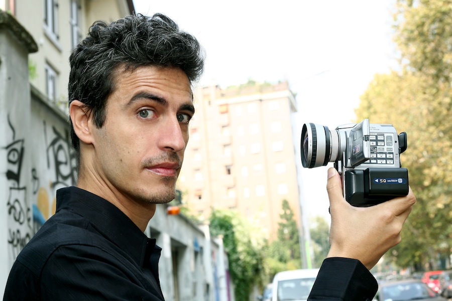 Il Testimone: tornano le inchieste impossibili di Pif, si parte con Roberto Bolle