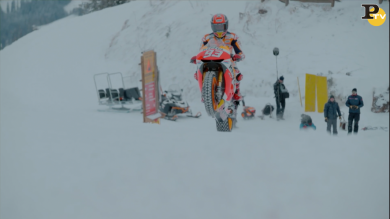 Marc Marquez e la sua Honda sull’Hahnenkamm | video