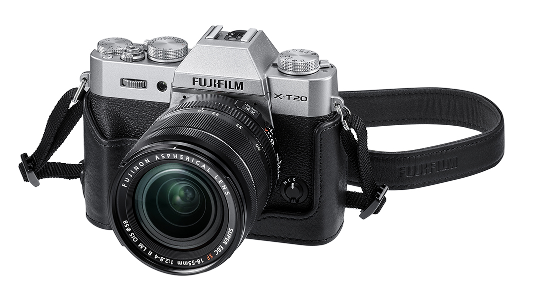 GFX 50S, X-T20, X100F: Fujifilm presenta le novità del 2017