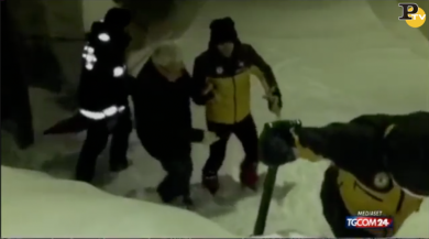 Slavina causa morti all’Hotel Rigopiano | video soccorsi