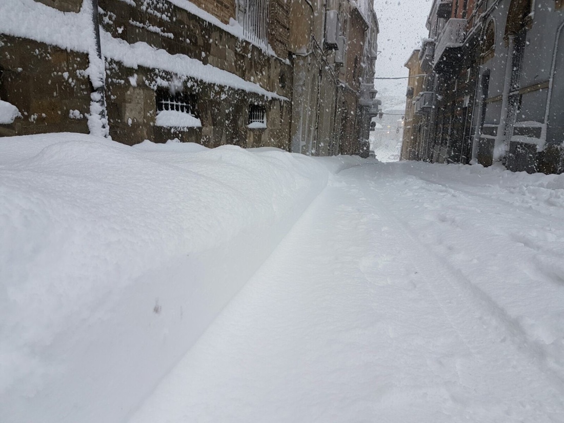 Prosegue il maltempo in Italia, con neve, freddo e forte vento – Foto e Video Prosegue il maltempo in Italia, con neve, freddo e forte vento – Foto e Video