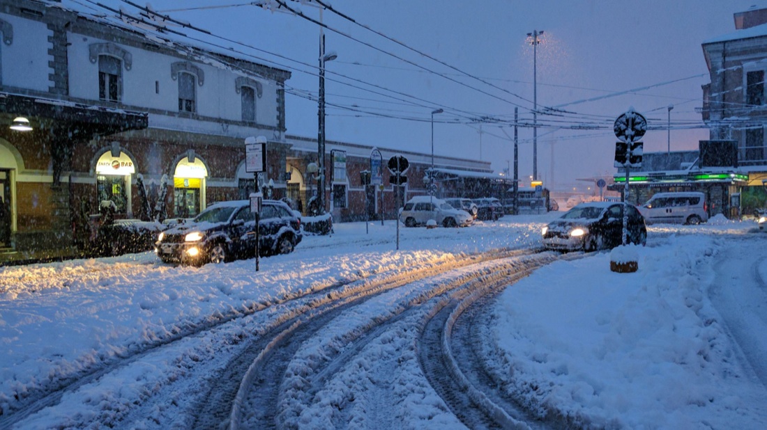 Prosegue il maltempo in Italia, con neve, freddo e forte vento – Foto e Video Prosegue il maltempo in Italia, con neve, freddo e forte vento – Foto e Video