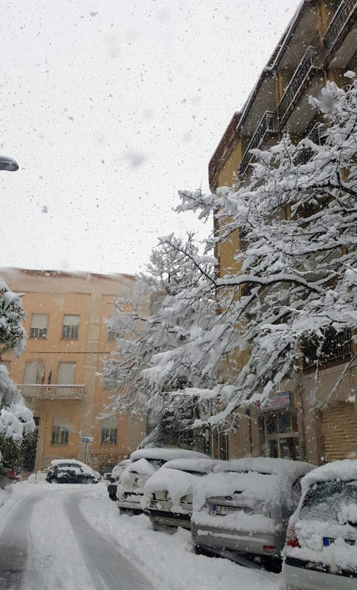 Prosegue il maltempo in Italia, con neve, freddo e forte vento – Foto e Video Prosegue il maltempo in Italia, con neve, freddo e forte vento – Foto e Video