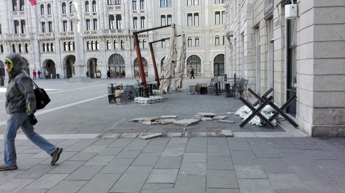 Prosegue il maltempo in Italia, con neve, freddo e forte vento – Foto e Video Prosegue il maltempo in Italia, con neve, freddo e forte vento – Foto e Video