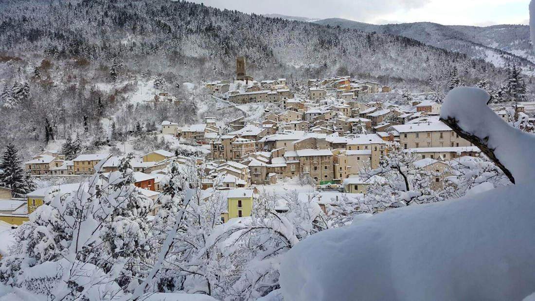 Prosegue il maltempo in Italia, con neve, freddo e forte vento – Foto e Video Prosegue il maltempo in Italia, con neve, freddo e forte vento – Foto e Video