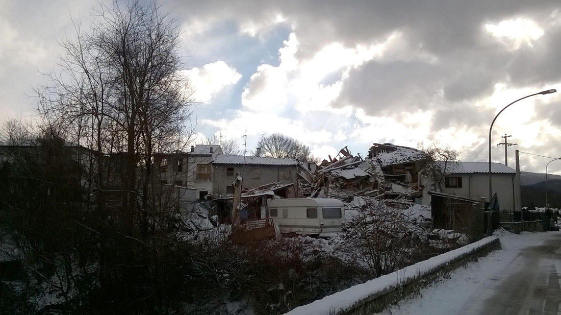 Prosegue il maltempo in Italia, con neve, freddo e forte vento – Foto e Video Prosegue il maltempo in Italia, con neve, freddo e forte vento – Foto e Video