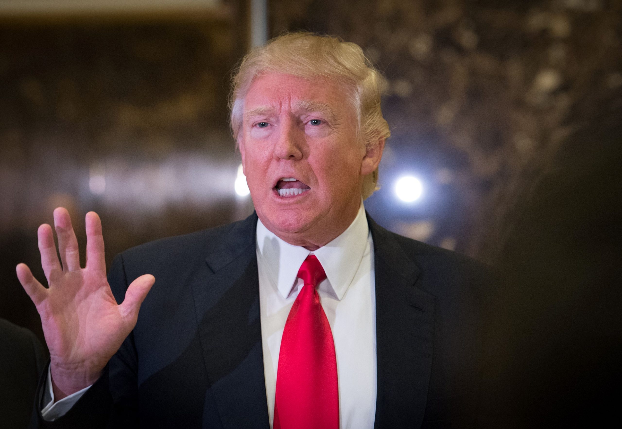 Il neoisolazionismo di Trump minaccia Ue e Nato