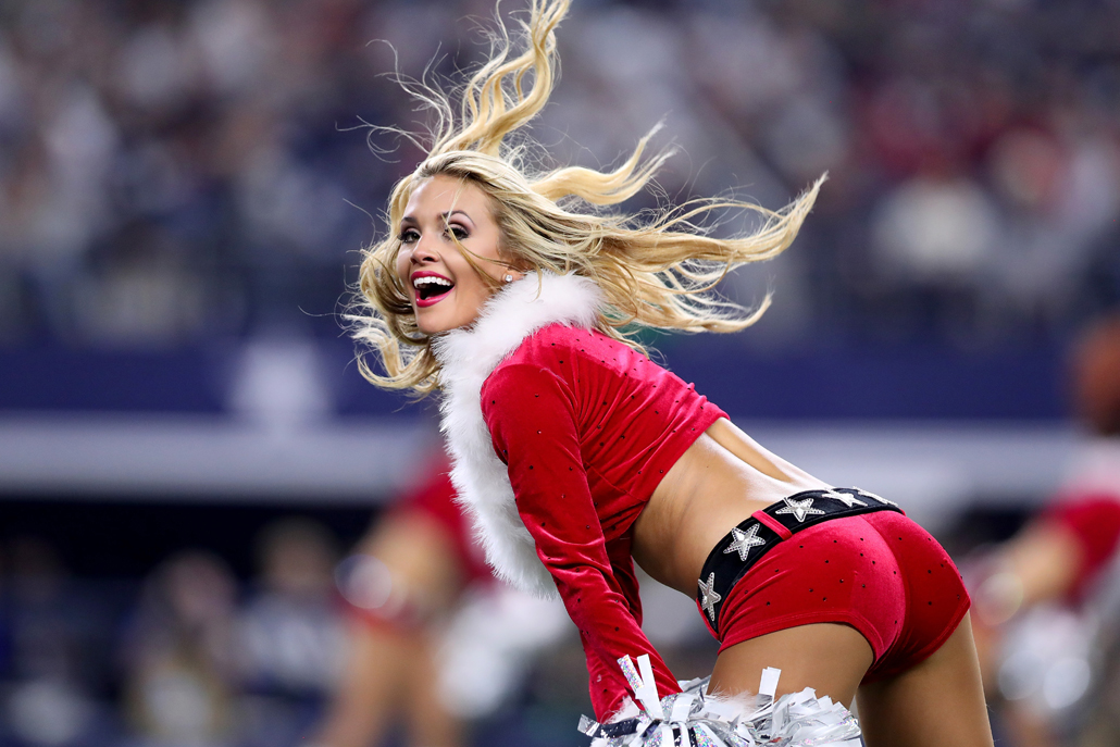 Le cheerleader del football americano Le cheerleader del football americano