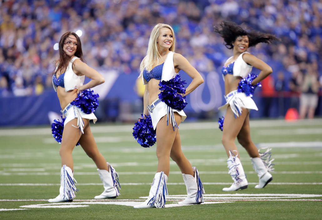 Le cheerleader del football americano Le cheerleader del football americano