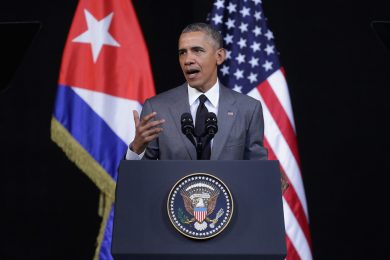Usa: Obama annulla il diritto di residenza per i clandestini in fuga da Cuba