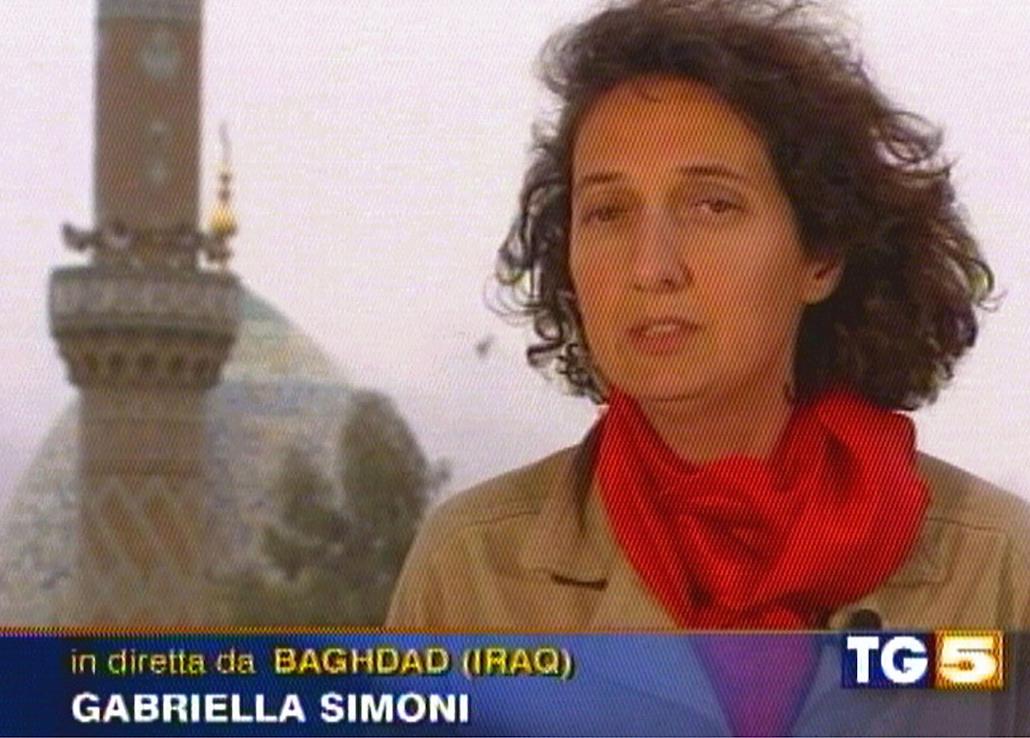 Auguri Tg5: il telegiornale della rete ammiraglia Mediaset compie 25 anni Auguri Tg5: il telegiornale della rete ammiraglia Mediaset compie 25 anni